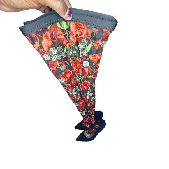 Design by Jacobies Black Sheer Mesh Embroidered Floral Over the Knee Sti… - Picture 7 of 10